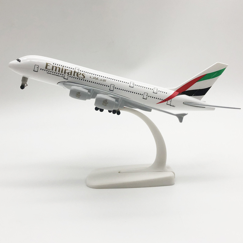 Emirates A380 · 20 cm, fotografía verificada por tipo de peana