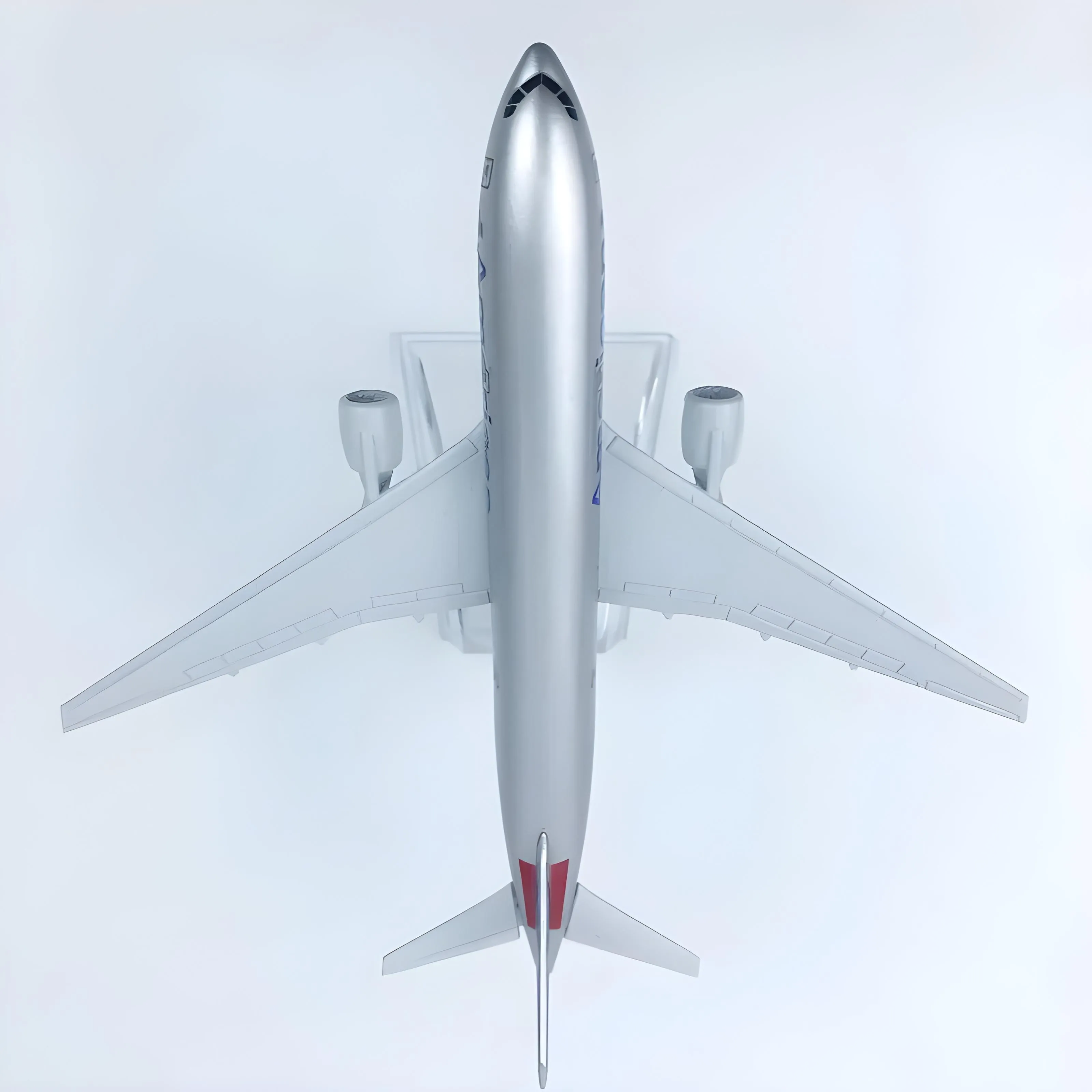 Miniatura de avião American Airlines (Nueva) B777 (1:450) · miniatura de avião