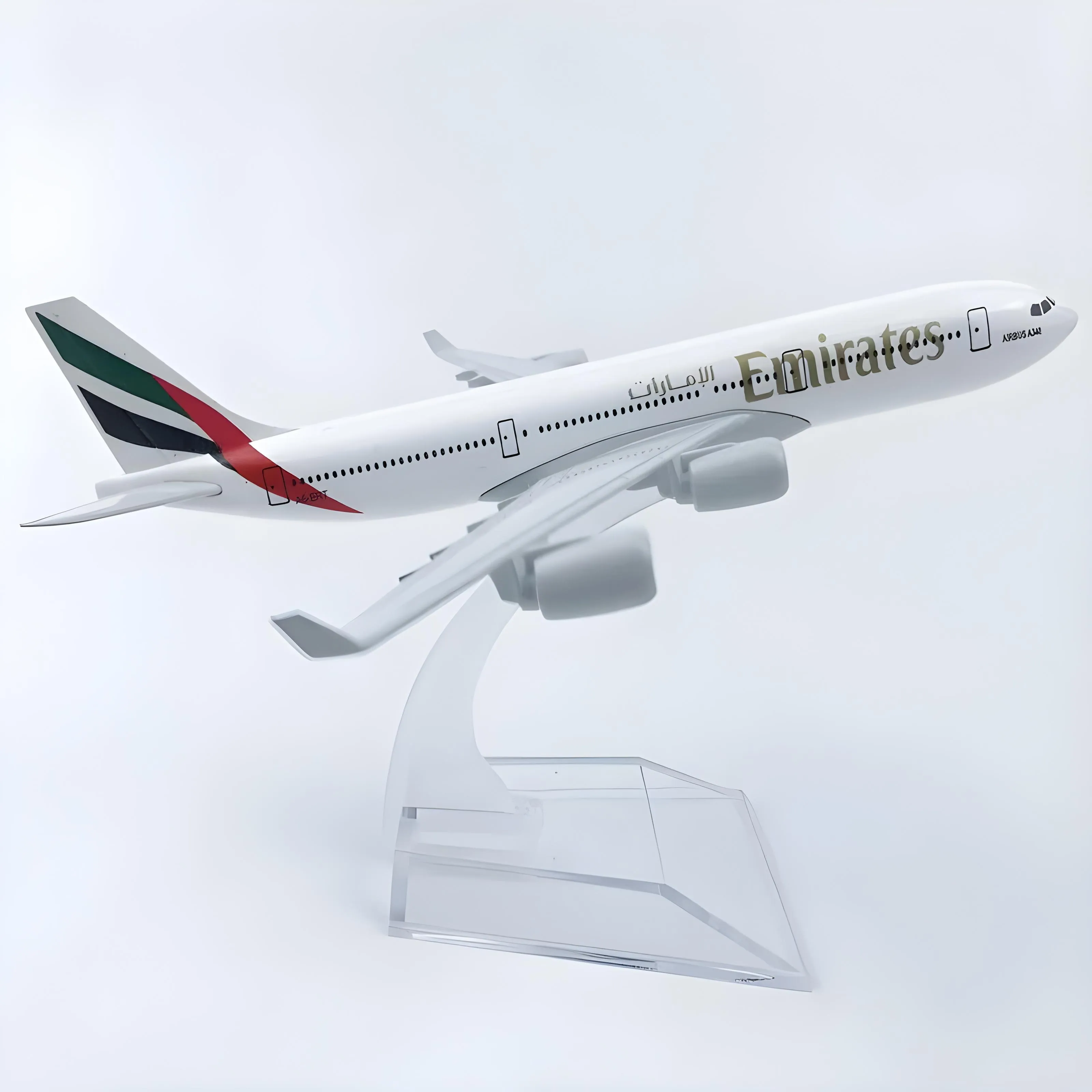 Miniatura de avião Fly Emirates A340 (1:450) · miniatura de avião